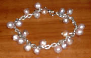 pearlsbracelet2.jpg